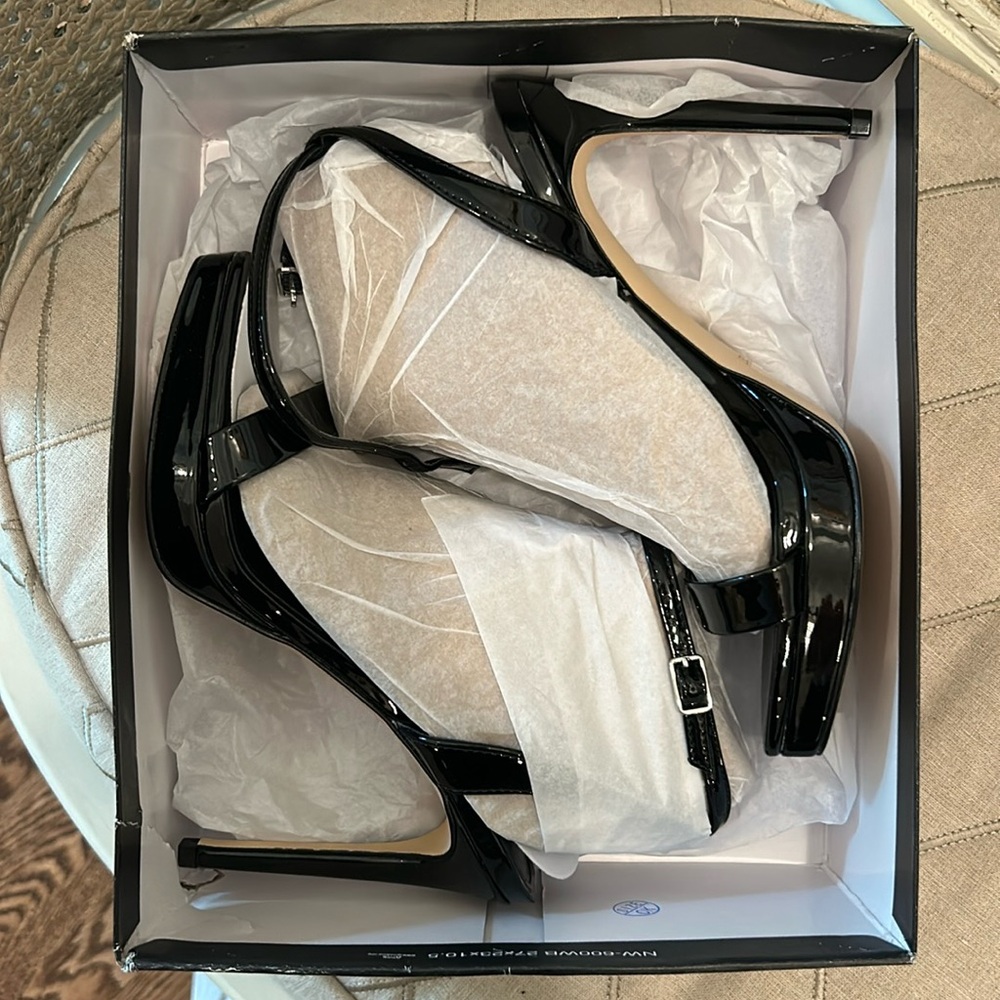 Nine West Zadie sandal NIB